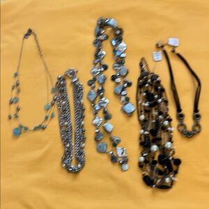 Lia Sophia Lot of 5 Beautiful Necklaces (L-6)